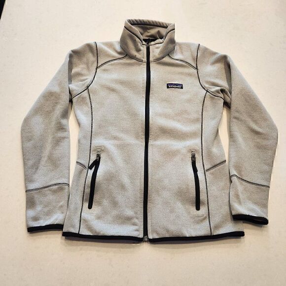Patagonia womens tech fleece jacket. Size S